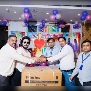 Bumper Prize Winner Ceremony
