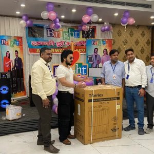 Lucky Draw Prize Distribution Moment
