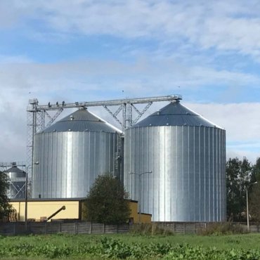 Flat Bottom Grain Storage Silo Manufacturers, Wholesale Suppliers in Noida, Uttar Pradesh, India