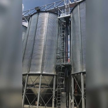 Hopper Bottom Grain Storage Silo Manufacturers, Wholesale Suppliers in Noida, Uttar Pradesh, India
